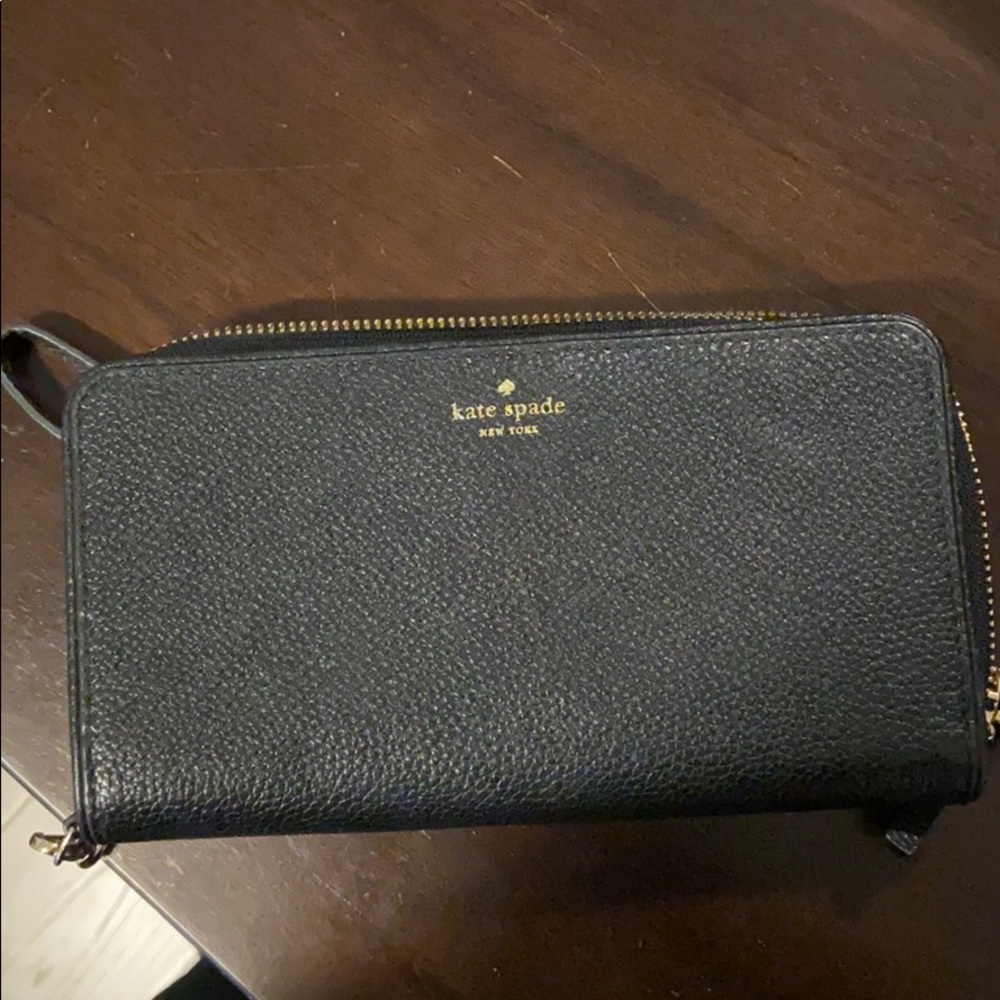 Black Kate spade wristlet